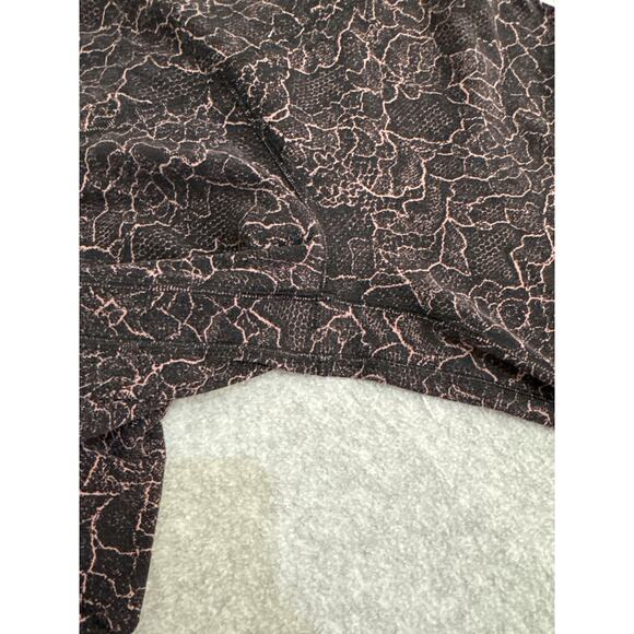 Lululemon Full Length Lacescape Spanish Rose Align Leggings in Size 6 - Picture 10 of 12